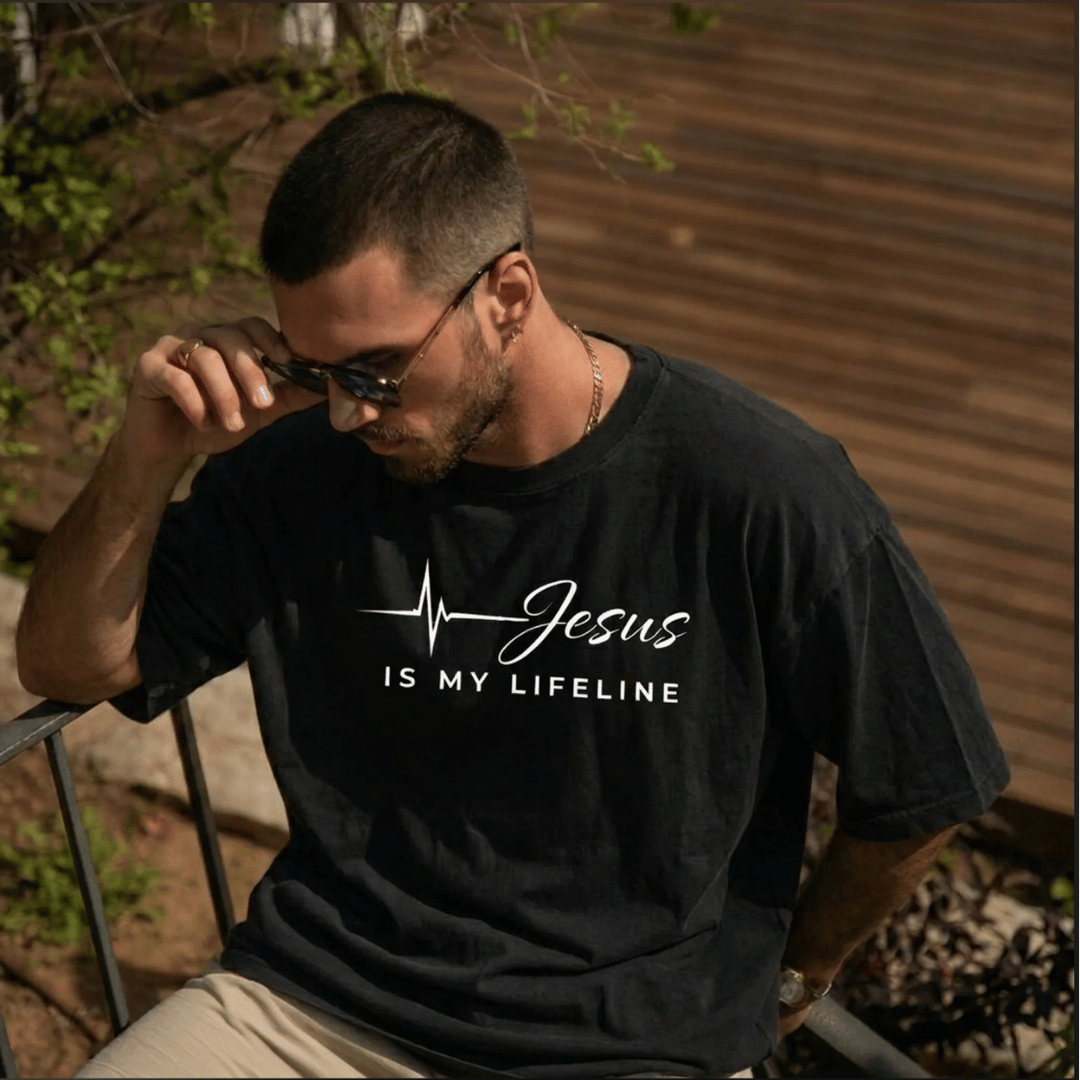 Tshirt- JESUS IS MY LIFELINE / HOMBRE