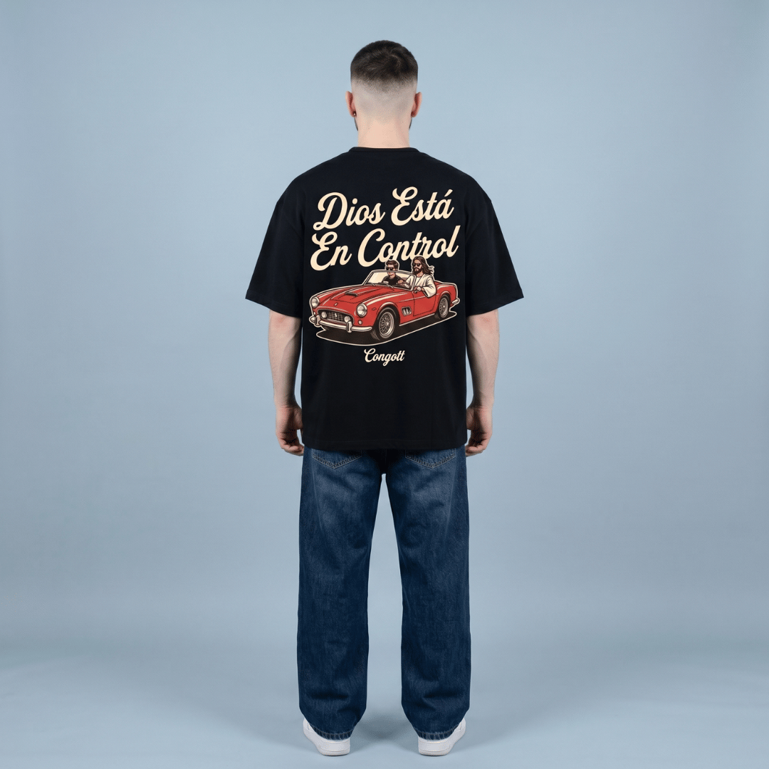Tshirt oversized-DIOS ESTA EN CONTROL/ HOMBRE
