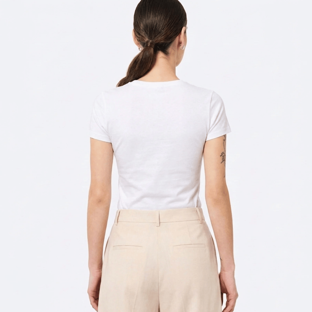 BASIC FLORES JESUS / MUJER